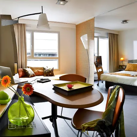 Adagio Centre Ξενοδοχείο με διαμερίσματα 4*