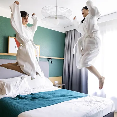 Apart Otel Adagio Centre 4*