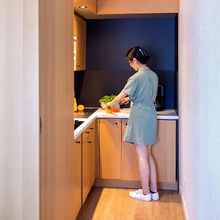 Adagio Centre 4*