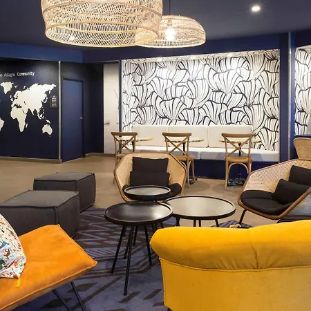 Aparthotel Adagio Centre 4*