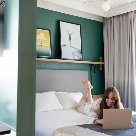 Adagio Centre 4* Annecy