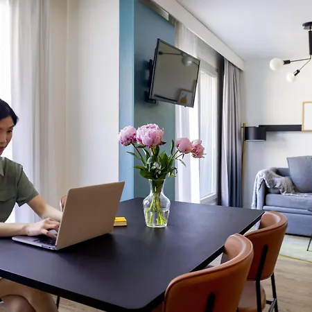 Adagio Centre Aparthotel