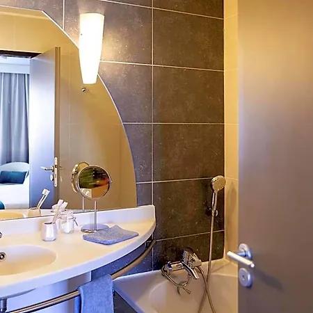 Adagio Centre 4* Annecy
