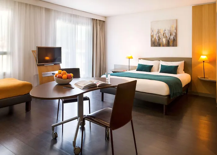 Adagio Centre 4* Annecy