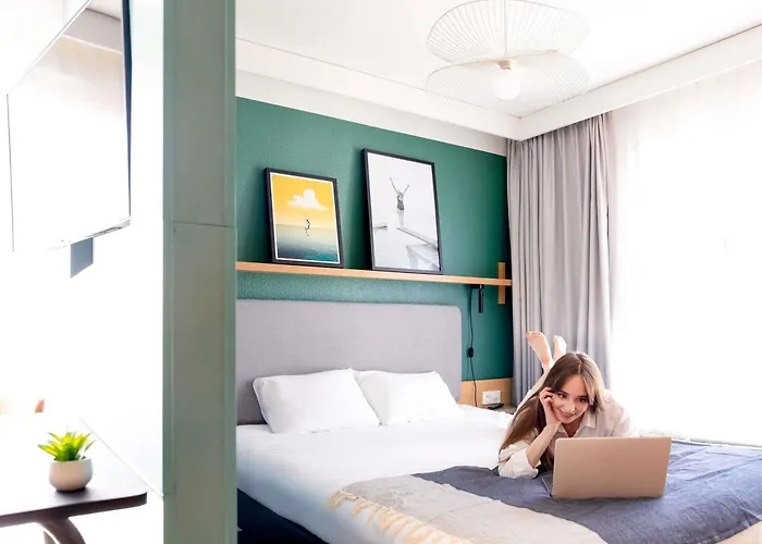 Adagio Centre 4* Annecy